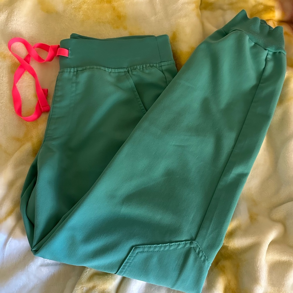 Surgical green figs size XSP Zamora joggers